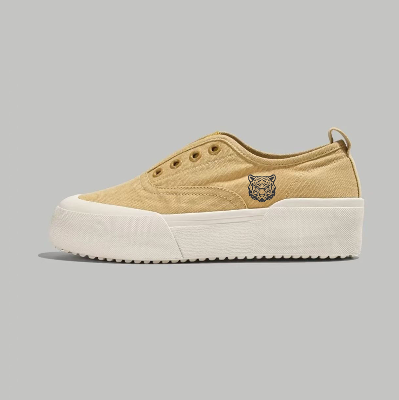 Navy Tiger - Emblem Platform Slip - Ons